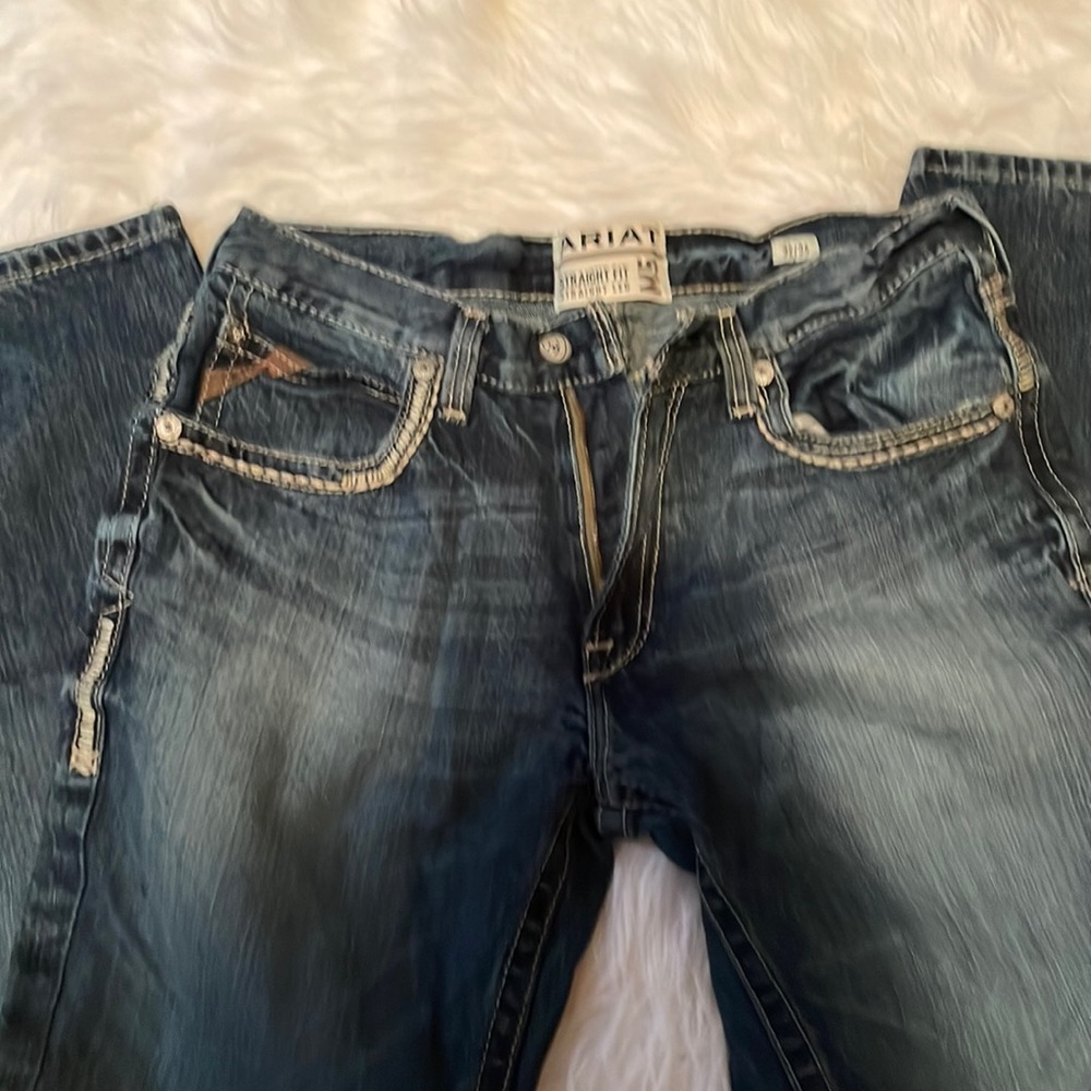 32x34 Ariat jeans